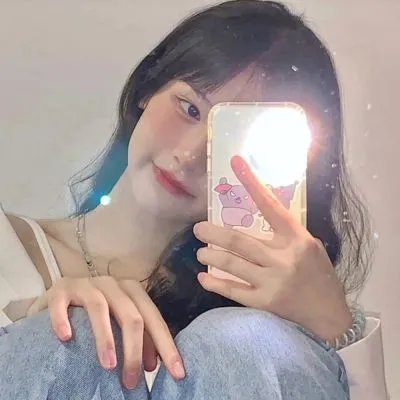 女主角